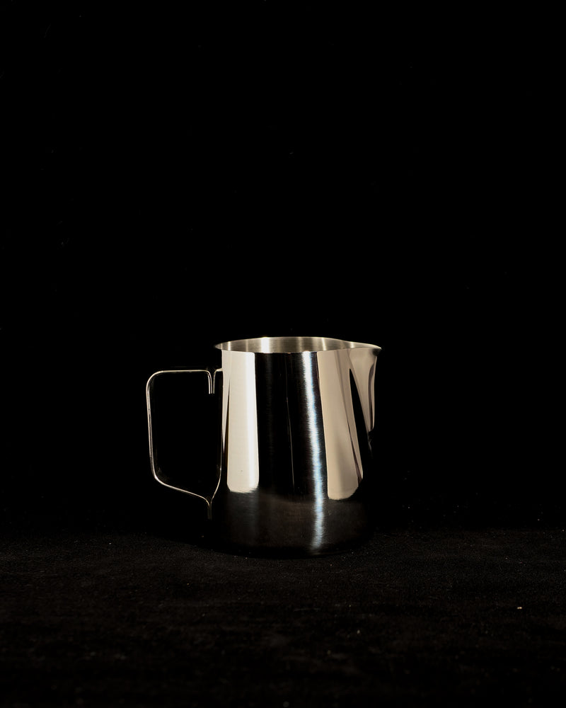 
            
                Load image into Gallery viewer, Rhino Coffee Gear Milk Jug Professional
            
        